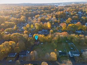 30 Puritan Rd, Weymouth MA 02189