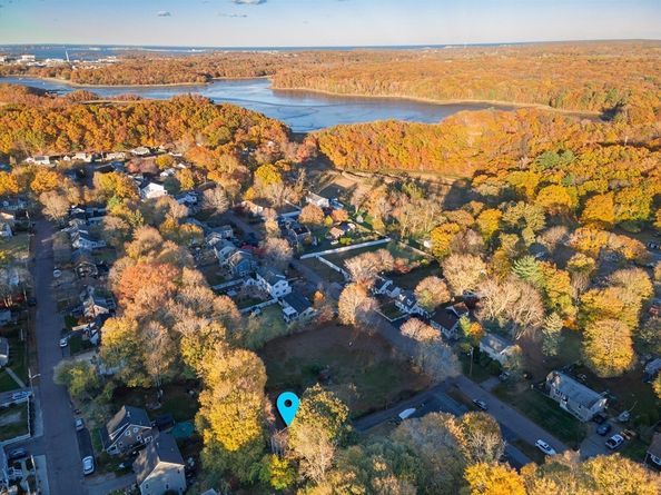 30 Puritan Rd, Weymouth MA 02189