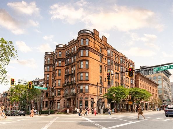 362 Commonwealth Ave 2E, 2F, Boston MA 02115