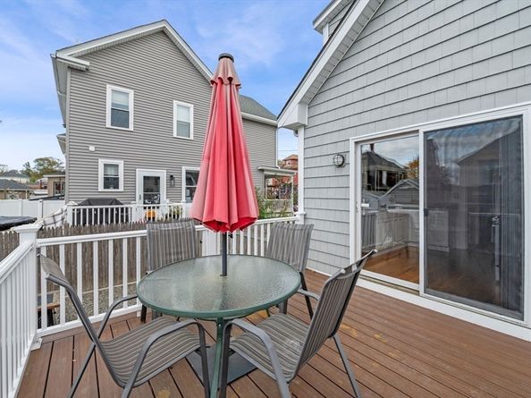 16 Lyman St, Beverly MA 01915