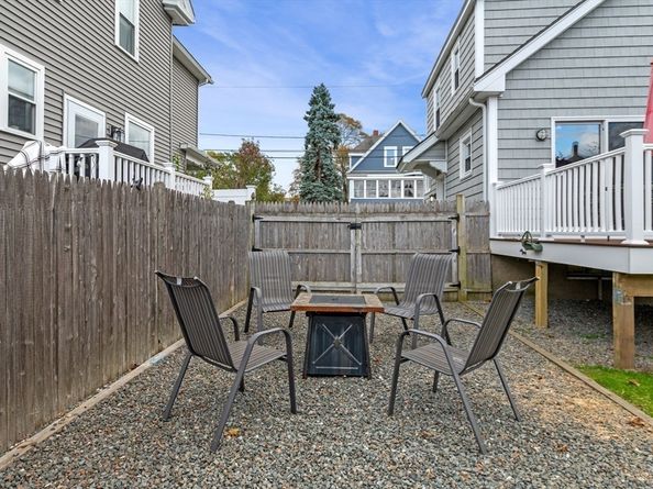 16 Lyman St, Beverly MA 01915