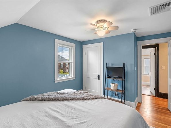 16 Lyman St, Beverly MA 01915