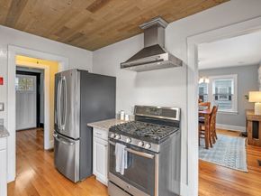 16 Lyman St, Beverly MA 01915