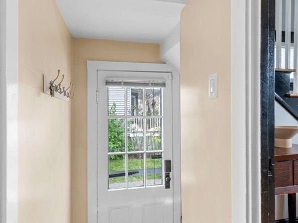 16 Lyman St, Beverly MA 01915