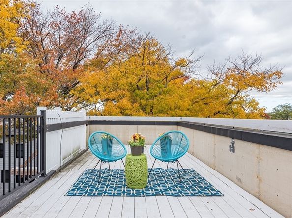 36 Sciarappa St, Cambridge MA 02141