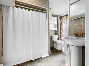 24 Ellsworth Ave, Melrose MA 02176