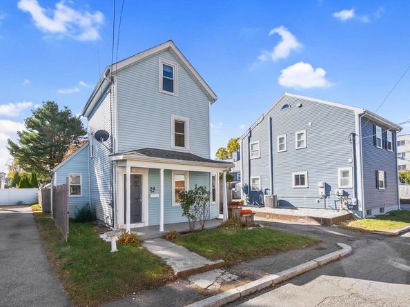 24 Ellsworth Ave, Melrose MA 02176