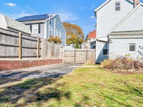 24 Ellsworth Ave, Melrose MA 02176