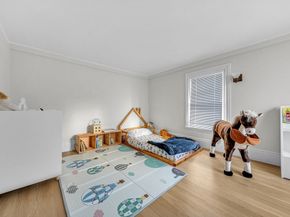 266 Langley Rd 1, Newton MA 02459