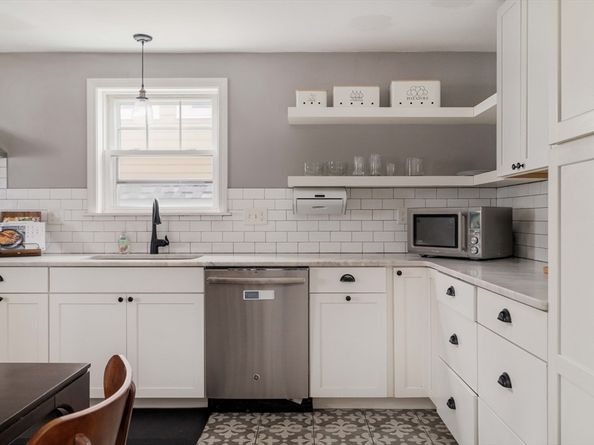 129 Strandway, Winthrop MA 02152