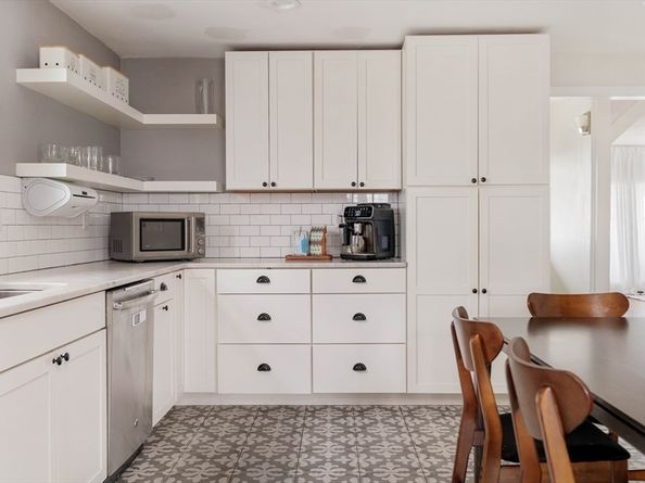 129 Strandway, Winthrop MA 02152