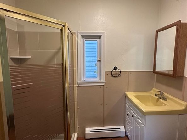 6-10 Walcott St, Southbridge MA 01550