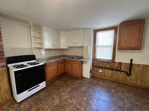 6-10 Walcott St, Southbridge MA 01550