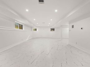 620 South Avenue, Weston MA 02493