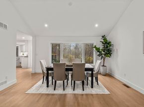 620 South Avenue, Weston MA 02493