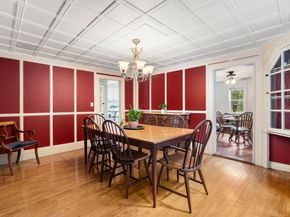 16 Summit Ave, Sturbridge MA 01518