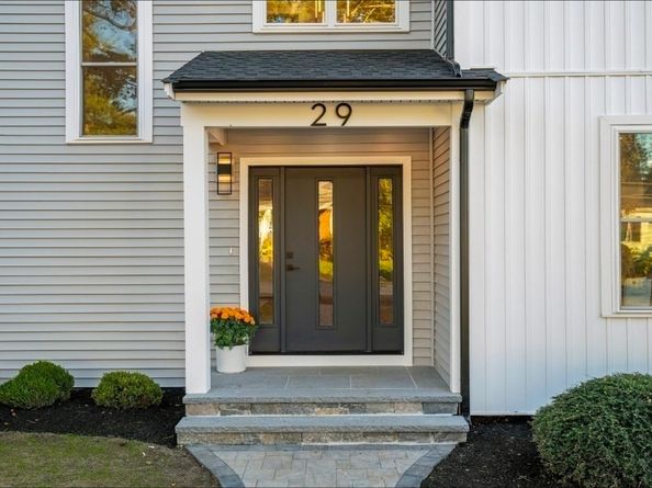29 Southgate St, Dedham MA 02026