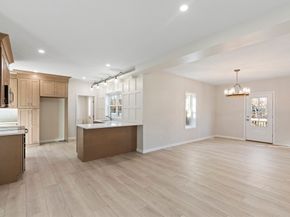 1234 State Rd 1, Plymouth MA 02360