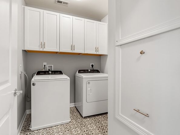 2 Codman Way 104, Westborough MA 01581