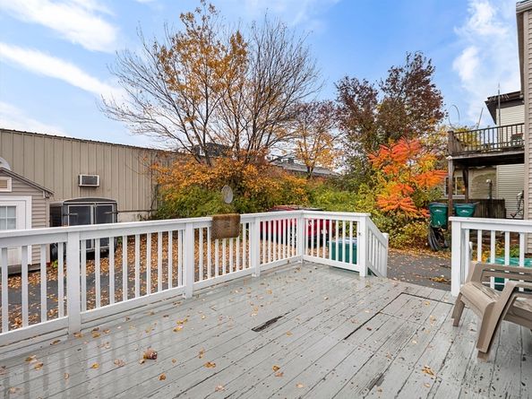 39 Centre St, Lynn MA 01905