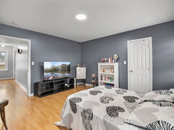 39 Centre St, Lynn MA 01905