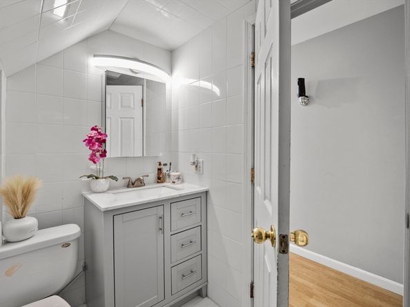 39 Centre St, Lynn MA 01905