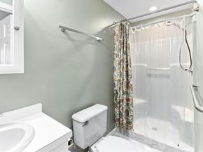 663 Wareham Street 6, Middleboro MA 02346