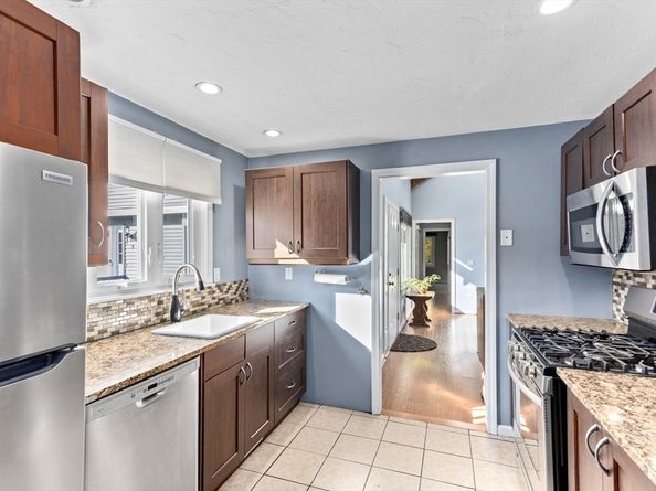 663 Wareham Street 6, Middleboro MA 02346