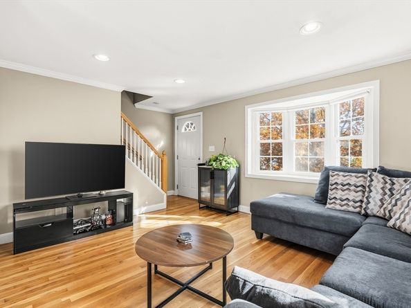 106-108 Forest St 106, Arlington MA 02474