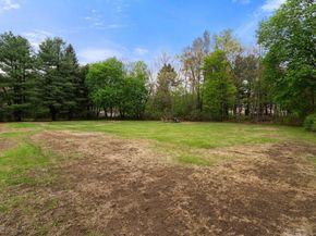 280 Village St D2, Medway MA 02053