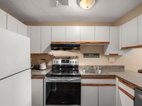 280 Village St D2, Medway MA 02053