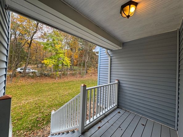 395 High St, Uxbridge MA 01569