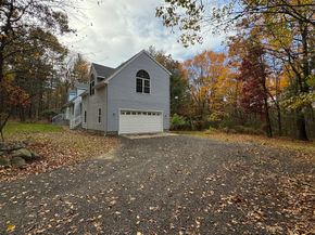 395 High St, Uxbridge MA 01569