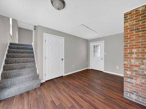 395 High St, Uxbridge MA 01569