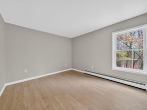 395 High St, Uxbridge MA 01569