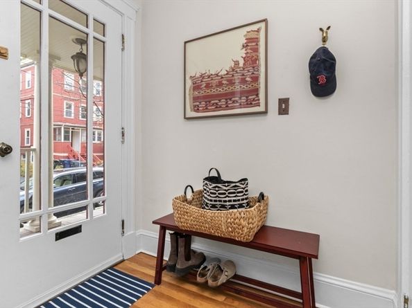 31 Chilton 1, Cambridge MA 02138