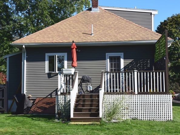 16 Winona Way, Weymouth MA 02191