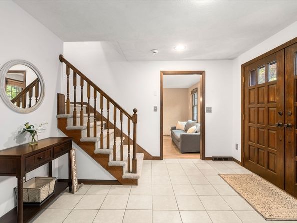 397 Stow Rd, Marlborough MA 01752