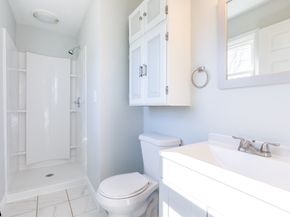 1 Ernest St, Webster MA 01570