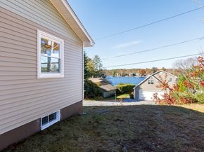 1 Ernest St, Webster MA 01570