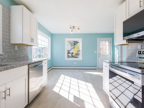 1 Ernest St, Webster MA 01570