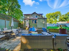 3 Corinne Pkwy, Middleboro MA 02346