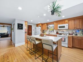 3 Corinne Pkwy, Middleboro MA 02346