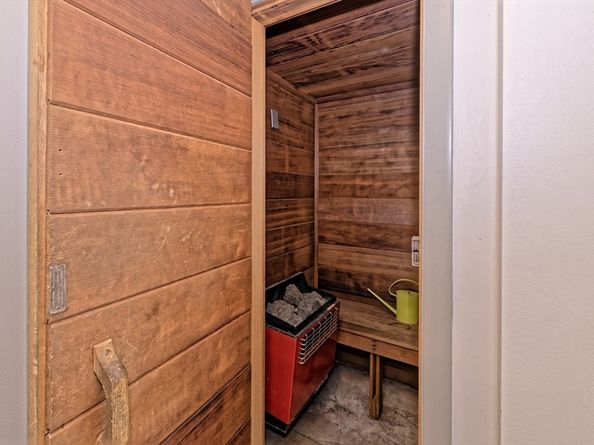 125 Pleasant St 201, Brookline MA 02446