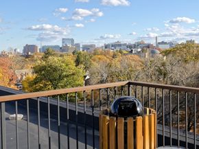 125 Pleasant St 201, Brookline MA 02446