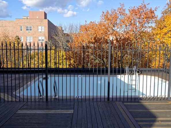 125 Pleasant St 201, Brookline MA 02446