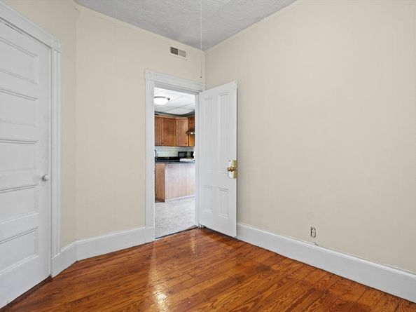 151 L Street, Boston MA 02127