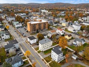 131 5th St, Leominster MA 01453