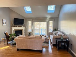 2 Riley Rd B, Lunenburg MA 01462