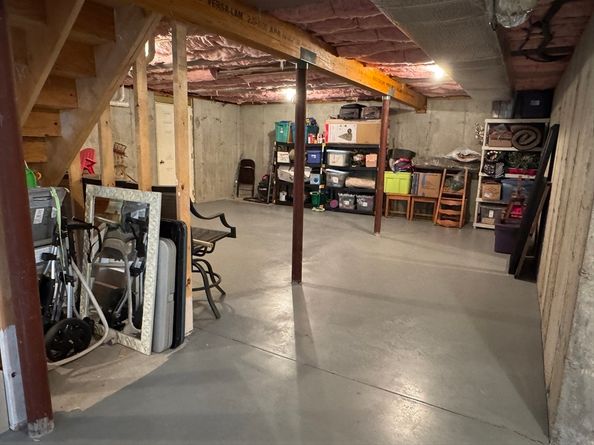 2 Riley Rd B, Lunenburg MA 01462